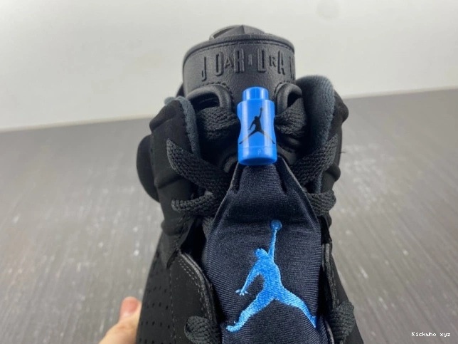 RETRO UNC JORDAN 6 384664-006 0723